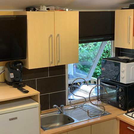 Les mobil homes d’oliver rob Saint-Chéron Extérieur photo